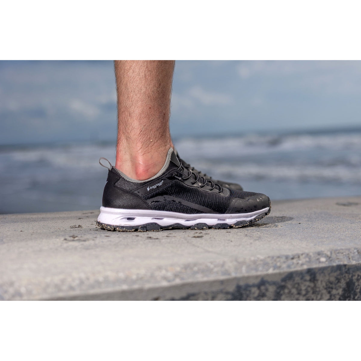 Frogg Toggs Outflow Drain Sneakers, Flexible Closed Toe Water Shoes, Black (Men’s Shoes)